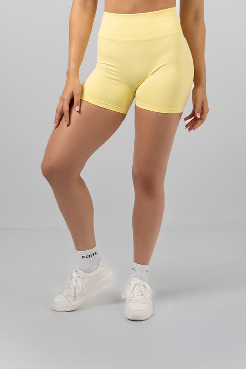 Core Scrunch Shorts